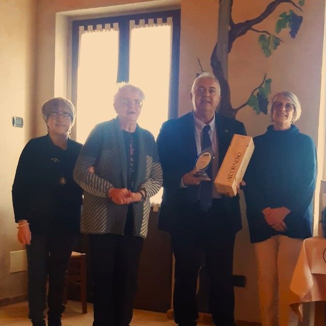 Donazioni sangue: importante riconoscimento per l'astigiano Vincenzo Calvo Donazioni sangue: importante riconoscimento per l'astigiano Vincenzo Calvo