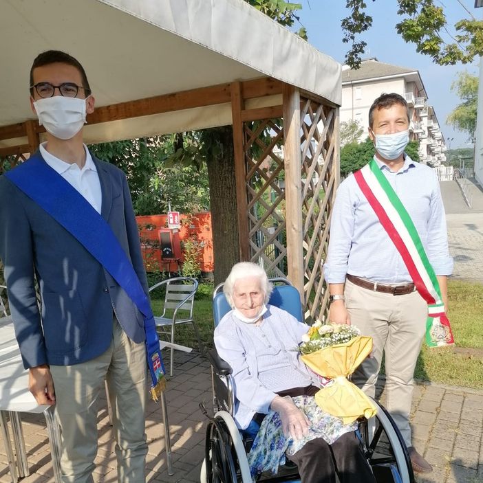 Una nuova centenaria festeggiata a San Damiano, si tratta di Angela Perosino, in casa di riposo solo da pochi mesi