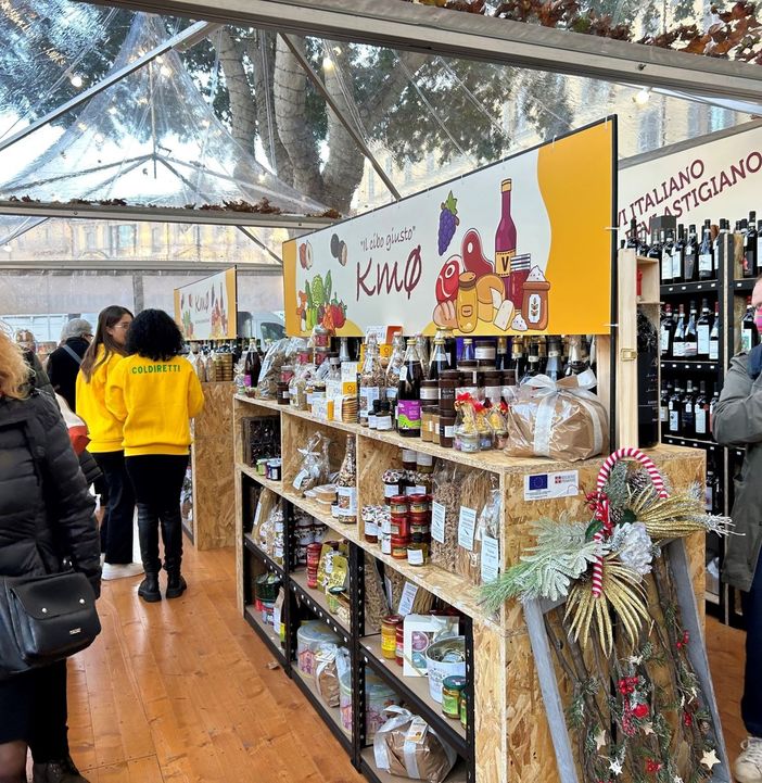 Al Magico Paese di Natale, Casa Coldiretti pullula di eccellenze astigiane a Km0 Al Magico Paese di Natale, Casa Coldiretti pullula di eccellenze astigiane a Km0