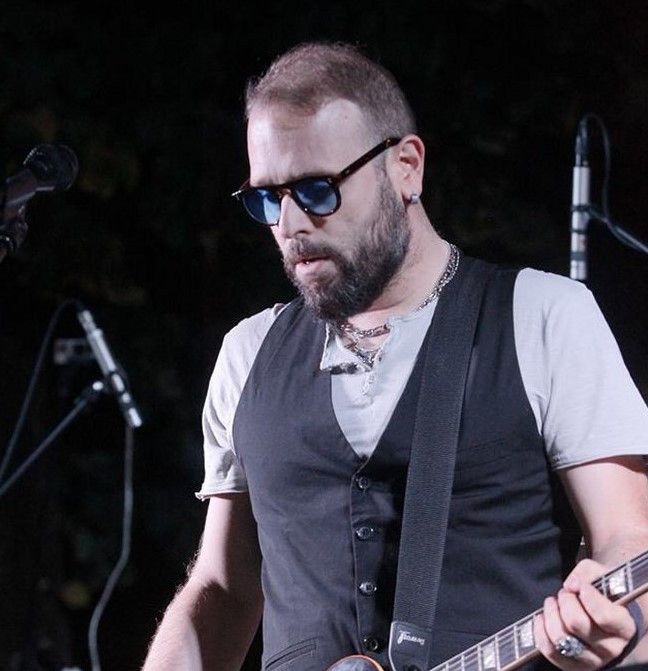 Il cantautore astigiano Stefano Zonca torna con "La nostra età"