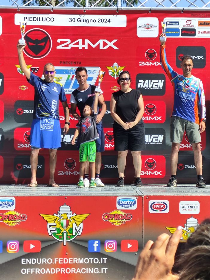 Weekend rovente per il moto club Alfieri Weekend rovente per il moto club Alfieri