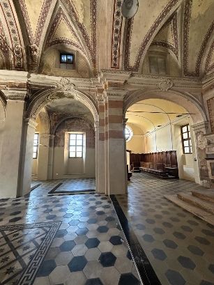 Alcuni immagini dei lavori all'interno della chiesa