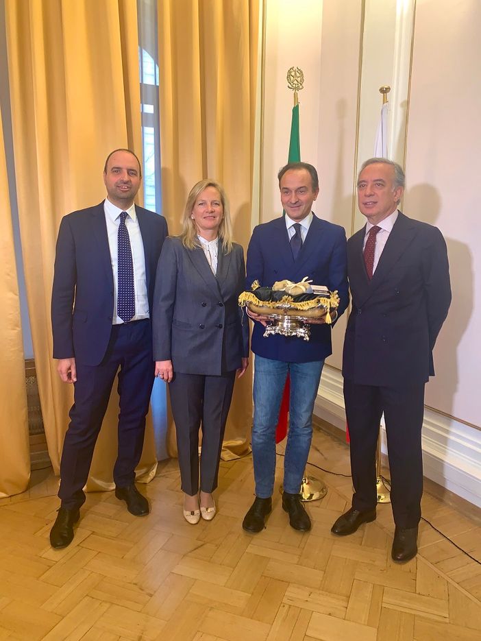 Mauro Carbone Karen Terracciano on. Alberto Cirio Mauro Carbone Karen Terracciano on. Alberto Cirio