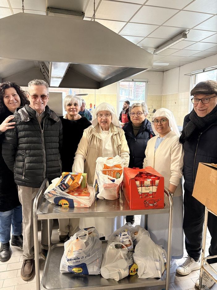 Solidarietà ad Asti: l'Associazione S.O.S. diabete porta aiuti alla mensa sociale