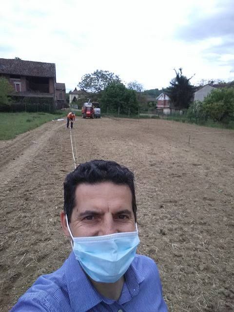 Aldo Allineri, sindaco di Castelnuovo Belbo è il vincitore del contest fotografico nazionale &quot;Orto, Cipolla egiziana e Biodiversità&quot;