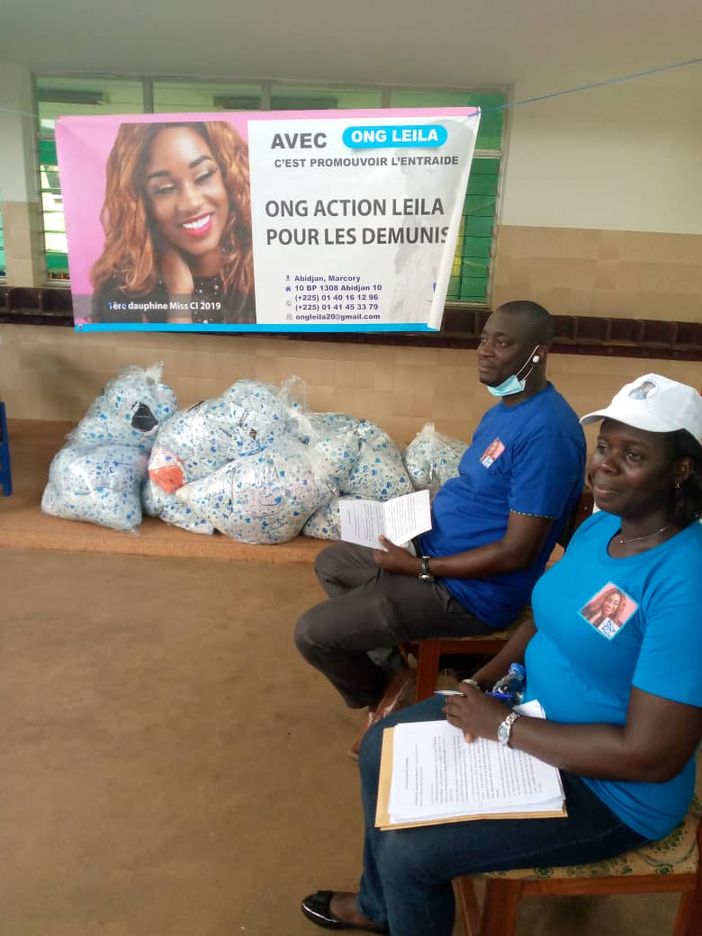 Parte della merce consegnata in Costa d'Avorio Parte della merce consegnata in Costa d'Avorio