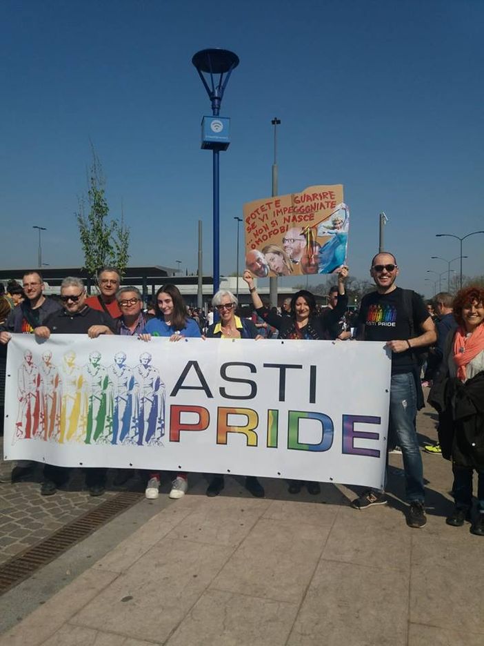 Una delle "trasferte" dell'Asti Pride Una delle "trasferte" dell'Asti Pride
