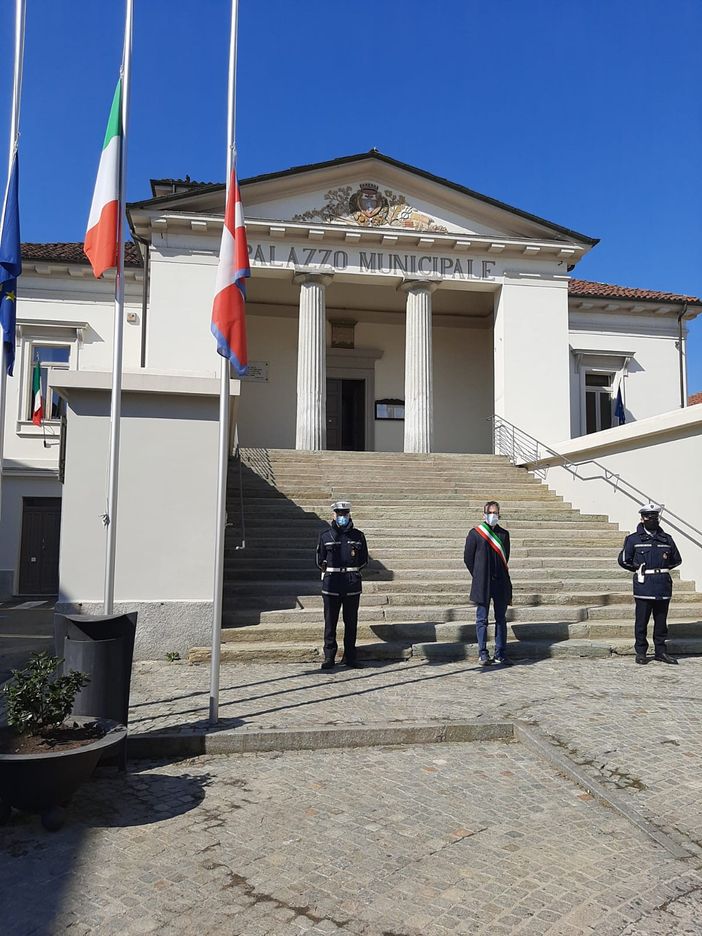 Villanova. Interventi di efficienza energetica presso la Scuola Primaria e dell'infanzia Villanova. Interventi di efficienza energetica presso la Scuola Primaria e dell'infanzia