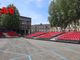 L'allestimento di piazza Alfieri (Merphefoto)