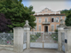 La ormai ex Casa di riposo di Isola d'Asti