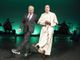 Tullio Solenghi e Massimo Lopez ritratti in una foto di scena (ph. Marco Caselli)
