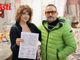 Silvia Medico, titolare del negozio Ricami d'arte e Fabio Forneris, titolare del negozio Effetti Ottici di corso Alfieri,  tra i promotori dell'iniziativa (Merphefoto)