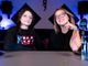 Da sinistra: Stefania Caretta ed Elisabetta Testa in studio