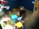 Asti, violenze e insulti razzisti in un asilo privato: sospese due educatrici [VIDEO]