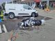 Scontro tra moto e furgone a Ferrere