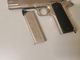 Asti, 69enne minaccia barista con una pistola. Arrestato dalla Polizia