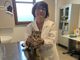 La dottoressa Cerrato con King, primo paziente del nuovo centro veterinario