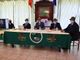 Il tavolo della presidenza dell’assemblea.