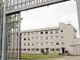 Focolaio Covid in carcere: sempre 38 i detenuti positivi. 7 gli agenti colpiti dal virus