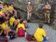 I partecipanti al Campo Scuola ANA di Asti - in una foto di repertorio delle passate edizioni - durante la lezione di arrampicata presso la palestra di roccia alla SMALP di Aosta.