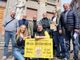 I membri del comitato “Oratorio San Silvestro” davanti alla Camera di commercio (area verde dedicata al Rione)