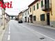 Alcune immagini (ph. Merfephoto - Efrem Zanchettin) che documentano la situazione nella via e i segni dell'incidente