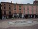Uno scorcio di piazza Garibaldi, che venerdì ospiterà il terzo appuntamento del Festival Caccia