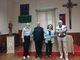 L'autrice e i relatori con il rettore del santuario