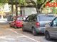 Auto in fila all'hotspot di viale Pilone