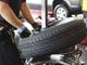 È ora del cambio gomme: da venerdì 15 aprile via le invernali