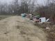 Nell'Astigiano continuano a 'fiorire' le discariche. Al centro del degrado, questa volta la zona tra Castello di Annone e Rocchetta [FOTO]