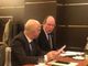 L'avv. Luigi Florio, già sindaco di Asti e presidente dell'associazione Italia Israele di Asti, con l'ambasciatore di Israele in Italia