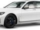 Nell'immagine, d'archivio, una BMW serie 7 come quella su cui viaggiava il nomade denunciato