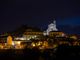 Un panorama notturno del paese - foto di Beppe Cantarelli, come tutte le altre pubblicate a corredo di questo articolo