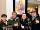 Durizzotto con il premio e la famiglia - Foto dal profilo facebook della figlia Valentina