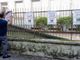 Cartelli multilingue alla primaria Cavour per ricordare il rispetto dell'ambiente