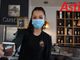 Si riaprono i bar. Ad Asti barista serve il caffè