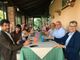 Il brindisi dei sindaci del Distretto dopo la degustazione del biscotto