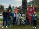 Nella foto gli esponenti dell'Anpi di Asti e Saluzzo davanti al cippo che riporta i nomi dei caduti