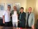 Lo studente di Scienze Politiche Edoardo Scarrone, il Presidente di Politeia Maurizio Carcione, l'assessore alla Cultura Ausilia Quaglia e il Consigliere con delega alla Promozione del Territorio e Presidente del Consiglio comunale Maurizio Martino