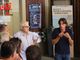 Un momento (ph. Merfephoto - Efrem Zanchettin) di confronto tra gli ambulanti e l'assessore al Commercio Mario Bovino