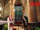 Don Giuseppe Gallo ritratto con il sindaco Rasero (ph. Merfephoto - Efrem Zanchettin)