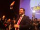 Salvini al Lingotto sulle note di &quot;Vincerò&quot;, fuori lo striscione&quot;Muori! Torino non ti vuole&quot;