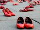 Scarpe rosse, diventate negli anni uno dei simboli della Giornata Internazionale per l’eliminazione della violenza contro le donne