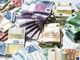 Controlli sull'uso del contante: chi movimenta più di 10 mila euro al mese verrà posto sotto la lente d'ingrandimento dei funzionari di Bankitalia