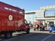 I mezzi dei Vigili del Fuoco all'ingresso dello stabilimento Ferrero di Alba