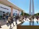Shopping tra i viali del Torino Outlet Village