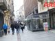 Covid, da oggi via all'obbligo di mascherine all'aperto e riaprono le discoteche