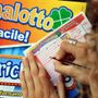 Superenalotto, numeri combinazione vincente oggi 14 agosto