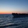 Migranti, naufragio a Lampedusa: una ventina le vittime, decine di dispersi
